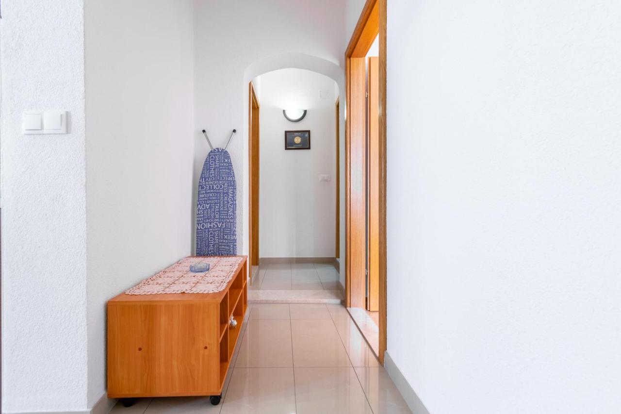 Apartmani Roko Baška Voda Esterno foto