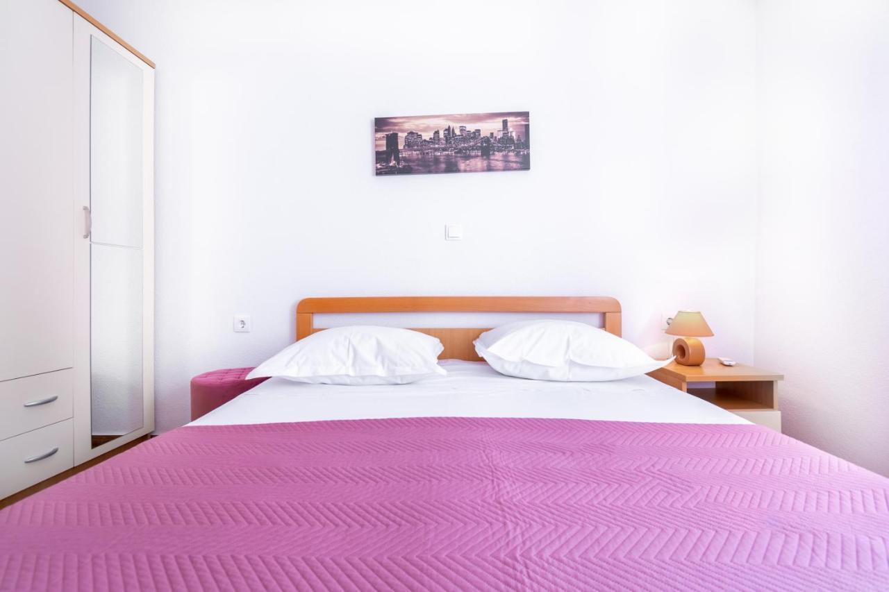 Apartmani Roko Baška Voda Esterno foto