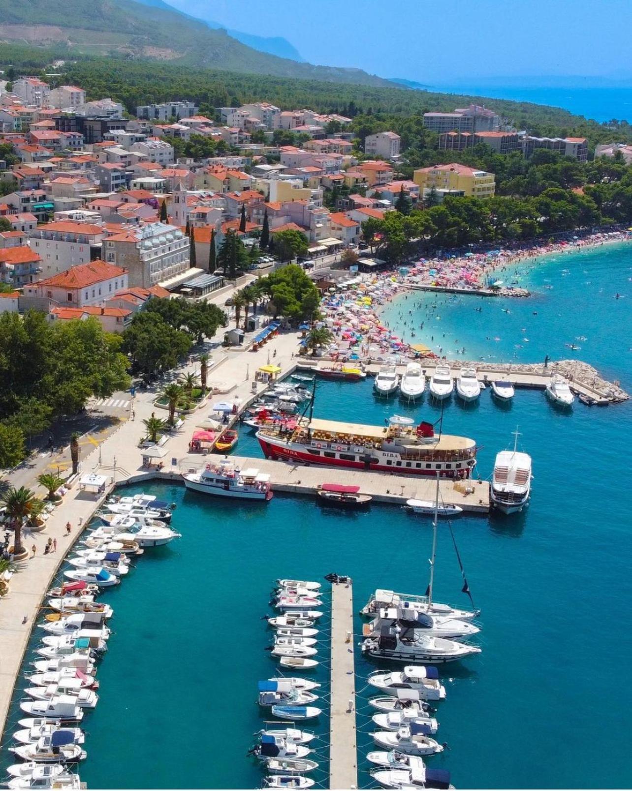 Apartmani Roko Baška Voda Esterno foto