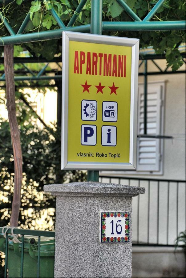 Apartmani Roko Baška Voda Esterno foto